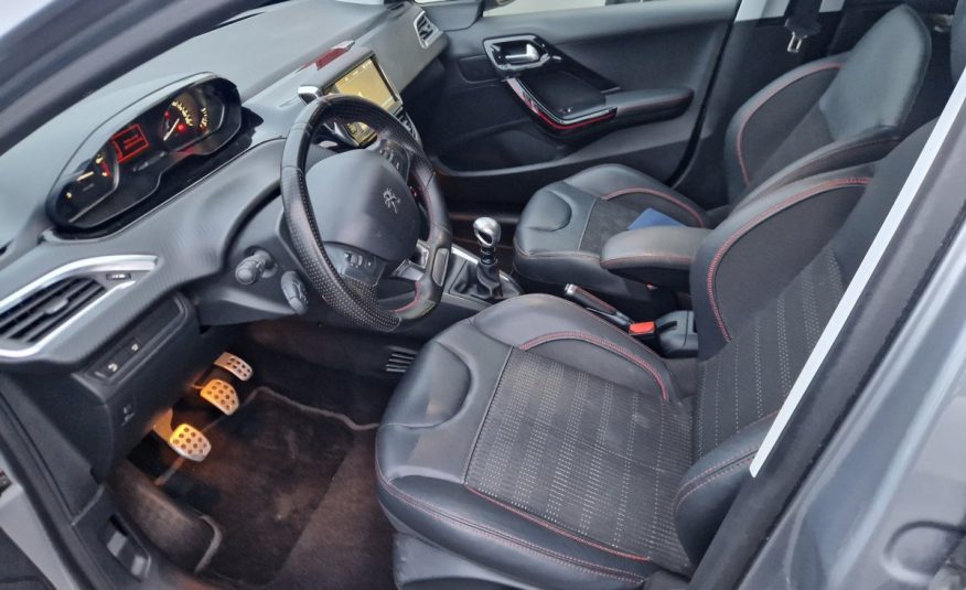 Peugeot 208 Puretech 110 S&S GT LINE