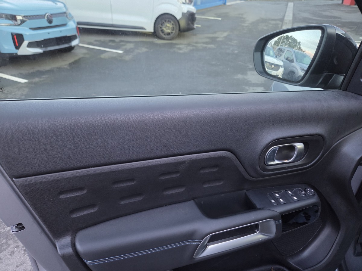 Citroën C5 Aircross BlueHDi 130 S&S BVM6 C-Series (AM50)  5 portes  (oct. 2022) (co2 129)