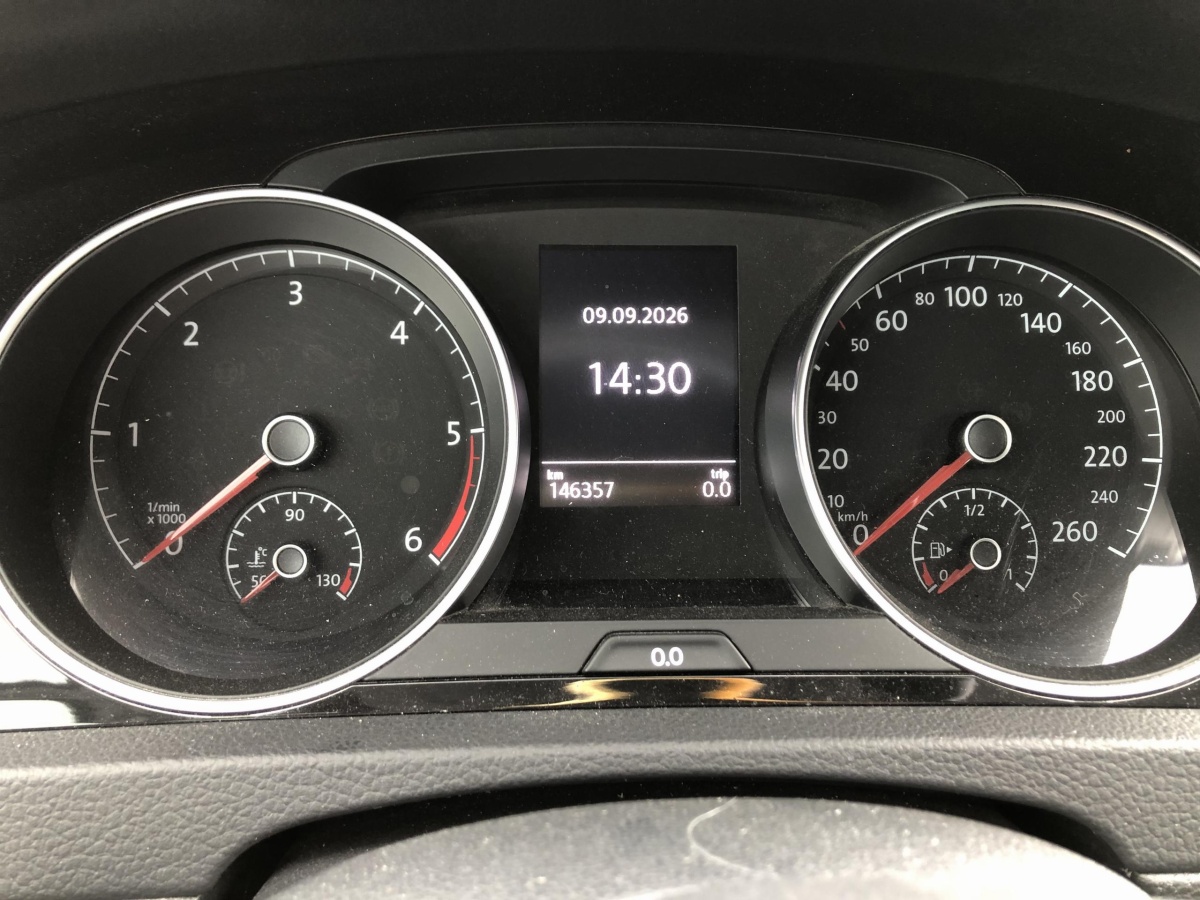 Volkswagen Golf (7) 2.0 TDI 150 DSG7 IQ.DRIVE